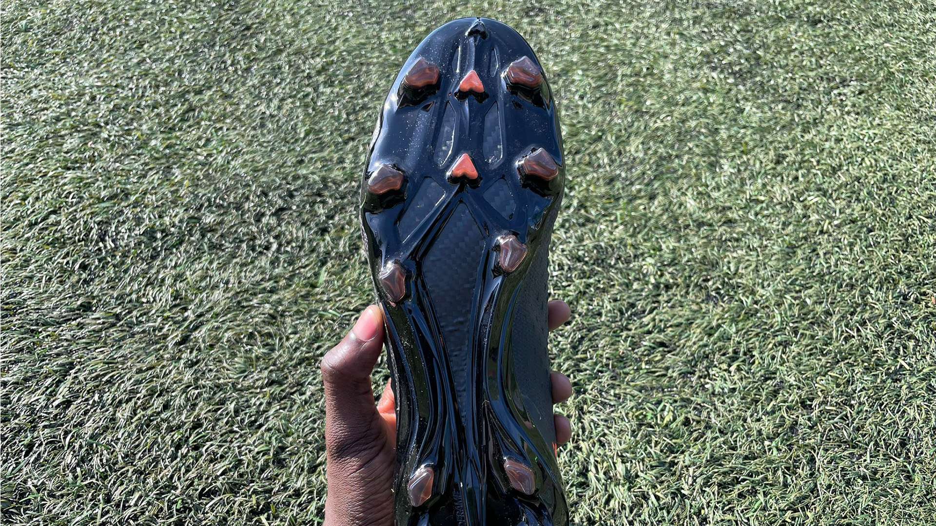 場定位球再 場定位球再